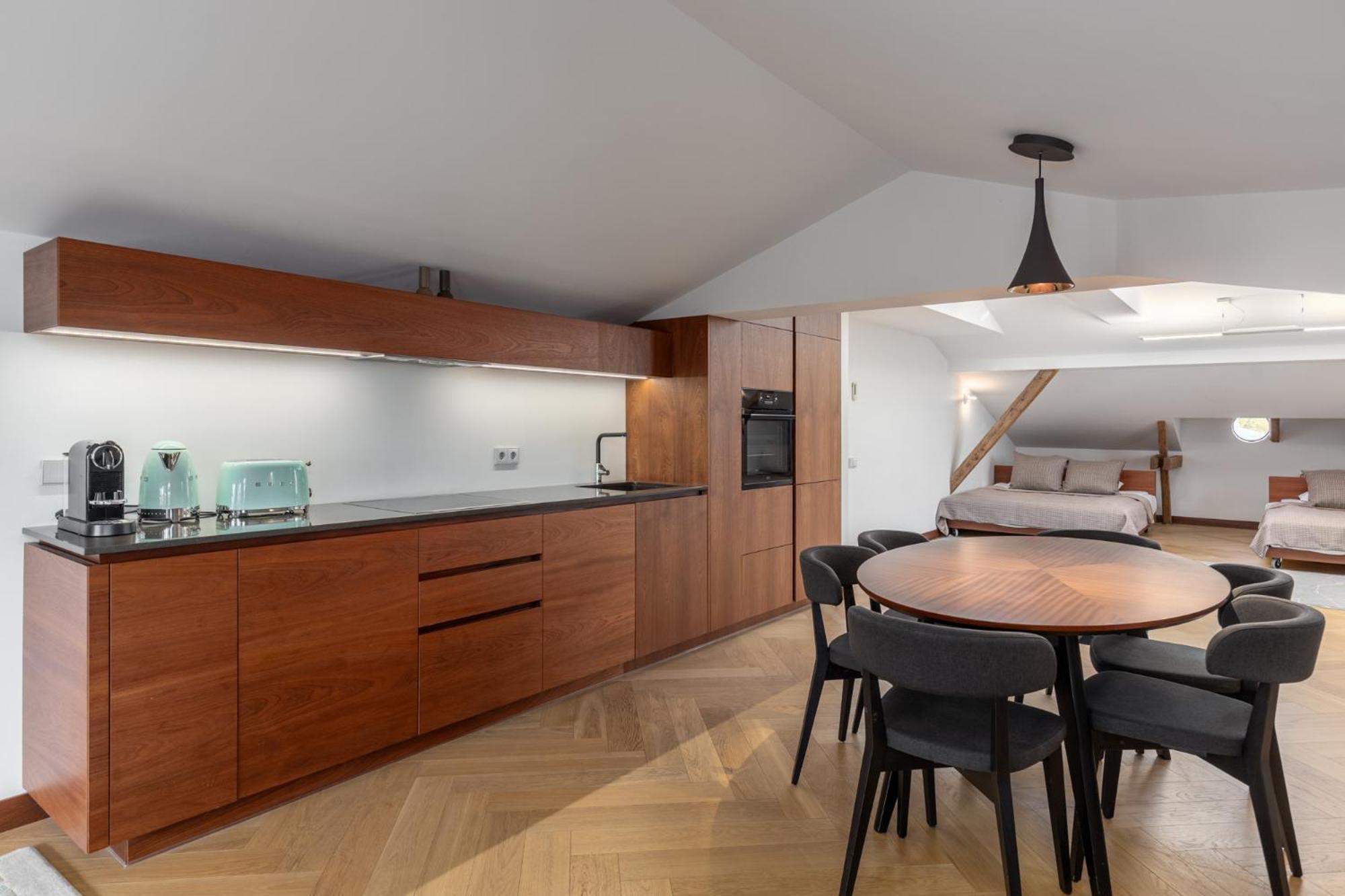 Roze Brivzemnieka Apartments Лієпая Екстер'єр фото