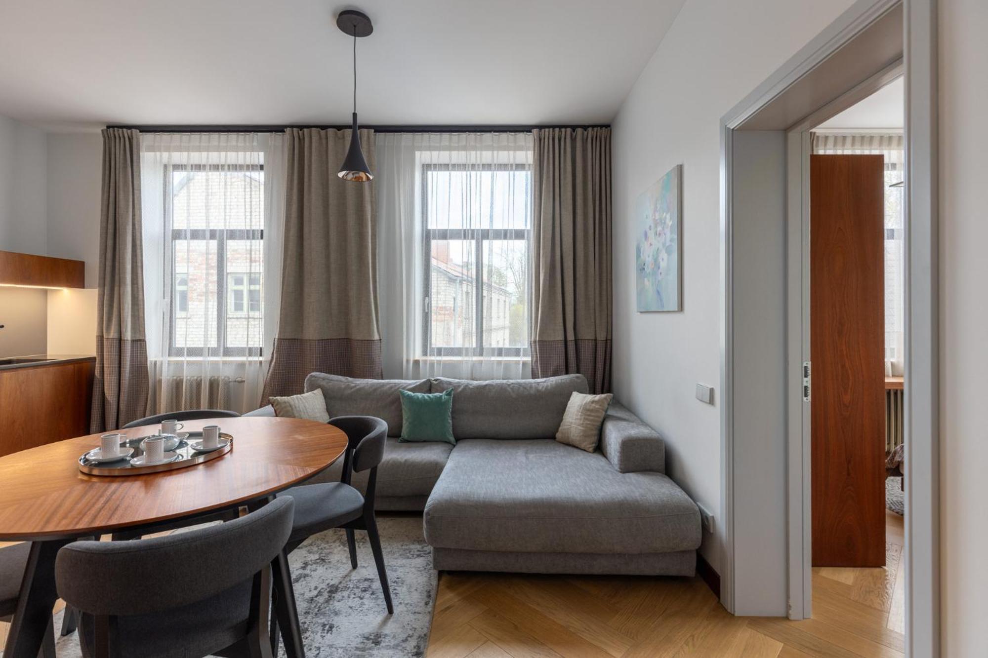 Roze Brivzemnieka Apartments Лієпая Екстер'єр фото